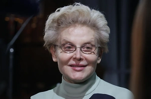 «Жить дорого!» Елена Малышева заработала 574 млн рублей, но не в роли терапевта