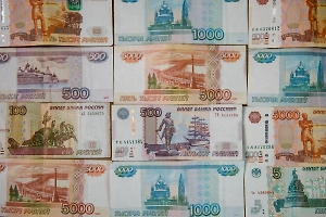 Стали известны сферы с самыми жирными зарплатами в стране