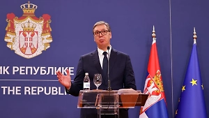 Вучич назвал терактом стрельбу у здания парламента в Белграде