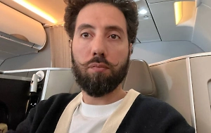 Сбежавший в Европу комик Романов заявил, что не планирует возвращаться в Россию