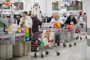 Лук и творог названы самыми подорожавшими продуктами в России