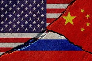 Эксперт объяснил, как России одержать экономическую победу над США и Китаем