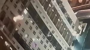 SHOT опубликовал момент взрыва в квартире в Красногорске, пострадал один человек