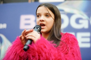 Исполнительница хита «Сигма Бой» Мария Янковская рассказала, как отметила 13-й день рождения