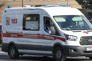 В Донецке дрон ВСУ врезался в многоэтажку, есть пострадавшие