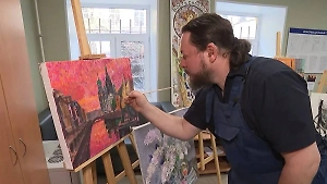 Дворник из Петербурга пишет картины, вдохновляясь дворами города