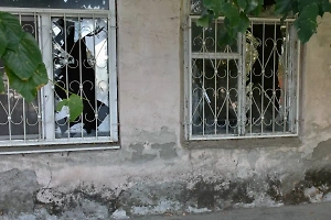 Два человека погибли при ударе дрона ВСУ по жилому дому в Донецке