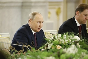 Путин провёл встречу с лучшими педагогами России в День учителя