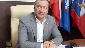 Не все страны в Европе готовы оказывать Украине безоговорочную поддержку. Инициатива Будапешта подтверждает это. Даже если альянс не будет сформирован в ближайшее время, сама концепция такого союза говорит о том, что внутри ЕС существует раскол и что есть страны, которые намерены придерживаться собственной позиции, отличной от мнения Брюсселя.