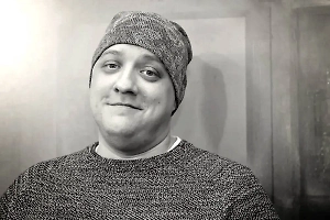 В последнем видео Роман Попов трогательно обратился к фанатам со словами благодарности