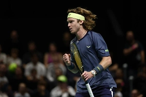 Рублёв вышел в третий круг парижского ATP Masters, обыграв Тьена