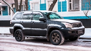 Первый снег в Москве превратит дороги в каток: 6 правил выживания для автомобилистов