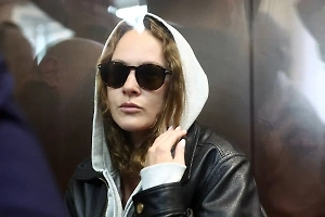 Дело Аглаи Тарасовой о контрабанде наркотиков передали в суд