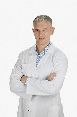 Долгое пребывание в такой кровати приводит к расслаблению мышц-стабилизаторов, опора на связочный аппарат уменьшается — риск обострения хронических болей и перераспределения нагрузки.