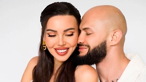 Джиган публично поклялся в вечной любви к Самойловой на фоне развода