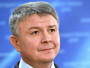 Видимо, если в западные СМИ просочится какая-то информация, то она будет настолько однозначной, что рассказывать про несчастных жертв станет уже бессмысленно. Кроме того, будет очевидной лживость всех победных воплей, которые Киев издаёт в надежде привлечь ещё хоть немного спонсорской помощи.