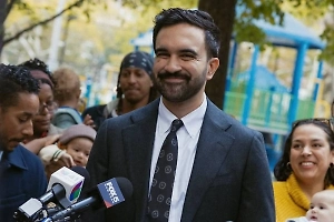 Нью-Йорк заполонила Z-символика после избрания социалиста мэром