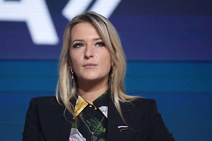 Депутат Яна Лантратова зарегистрирует своё имя как товарный знак