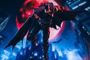 Дырявый костюм Бэтмена с рваными трусами ушёл с молотка по цене элитного автопарка