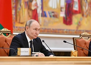 Путин поручил кабмину контролировать оказание оздоровительных услуг детям