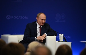 Путин поздравил «Волонтёров Победы» с юбилеем и отметил их роль в объединении людей