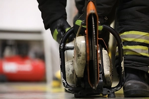 На Сахалине во второй раз за два дня загорелось заброшенное отделение полиции