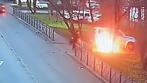 В Химках задержали подростка за поджог полицейского УАЗика по указке мошенников