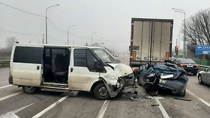 В Курской области микроавтобус с детьми из Белгородчины попал в ДТП, есть пострадавшие