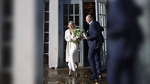 Ведущая Елена Николаева отметила пятилетие брака с Игорем Вдовиным редкими фото