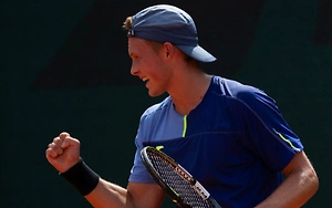 Российского теннисиста Мокрова дисквалифицировали на 4 года за допинг