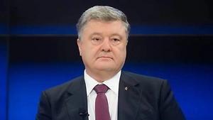 Фракция Порошенко* в Раде начала процедуру отставки кабмина Украины