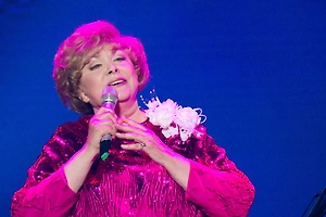 Дочь 88-летней Эдиты Пьехи рассказала о здоровье матери