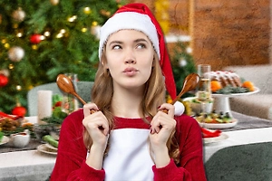 Праздник к нам приходит: 5 новогодних блюд, которые можно сделать бюджетно и красиво