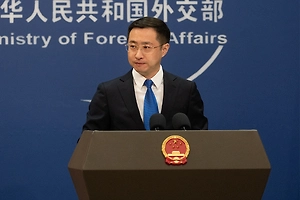 МИД КНР отказался комментировать предложение «отрубить голову» премьеру Японии