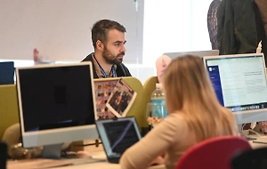 Опрос показал, кто в России больше всего доволен своей работой