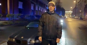 Уличный гонщик Белый хастлер устроил дрифт-тусовку в Петербурге и подставил своих «кентов»