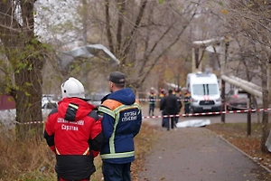 При атаке БПЛА на Саратов пострадала женщина и повреждены дома