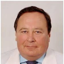 Выглядит это страшно: багровая, синюшная, отёкшая кожа. При надавливании слышен хруст — это газ под кожей. Отсюда и название — газовая гангрена