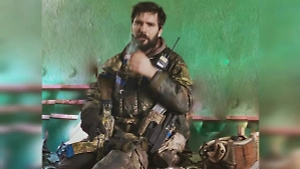 «Народ возьмёт всё на себя!» Беглый каратель «Азова»* бросил вызов Зеленскому из-за коррупции