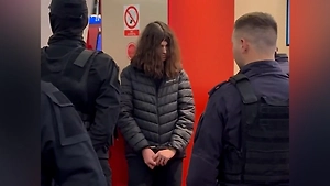 Подросток поджёг канистру с бензином и сорвал сеансы в московском кинотеатре