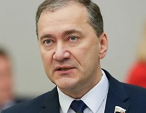 Абсурдно, однако Европа заявляет, что поток российских туристов угрожает безопасности ЕС. Российский туристический рынок является одним из крупных рынков туристов, путешествующих в Европу. Российские туристы часто тратят значительные суммы денег на проживание, питание, покупки и экскурсии, способствуя развитию местного бизнеса и увеличению налоговых поступлений.