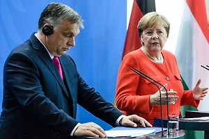 Орбан признался, что Меркель кричала на него чаще, чем его жена