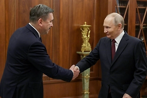 Путин пообщался с главой Федерации профсоюзов РФ о новых инициативах