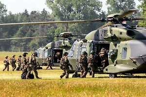 ЕК создаёт «военный Шенген» для переброски войск через всю Европу за 3 дня
