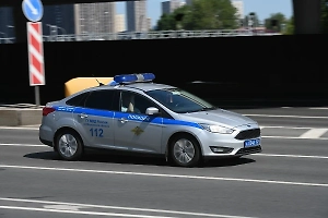 Подросток сжёг патрульное авто прямо у ГАИ в Петербурге по приказу из мессенджера