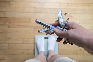 Диетолог назвал Life.ru три категории людей, которым запрещено худеть