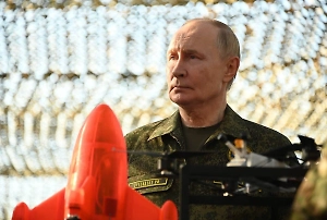 Путин помог организовать общее фото с ранеными бойцами СВО