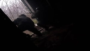 Раненый боец ВС РФ снял на видео бой с боевиками ВСУ в одном здании