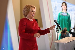 Матвиенко заявила, что «безработные» на Mercedes должны платить за ОМС