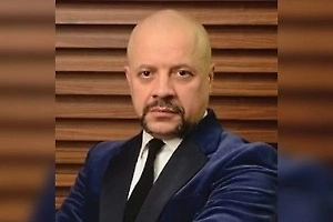 Жизнь была очень тяжёлой у крестьян при всех этих отдыхах, которые там предполагали. Они должны были заниматься многими ремёслами параллельно с тем, что делали у себя там на поле. Могли быть и сапожниками одновременно и ремонтировать свой дом. Если иметь в виду отпуск от барщины, то вполне могло быть такое, что отпуск у них был дольше, чем у нас с вами сейчас. Но жизнь крестьянина проходила в нечеловеческом труде. 